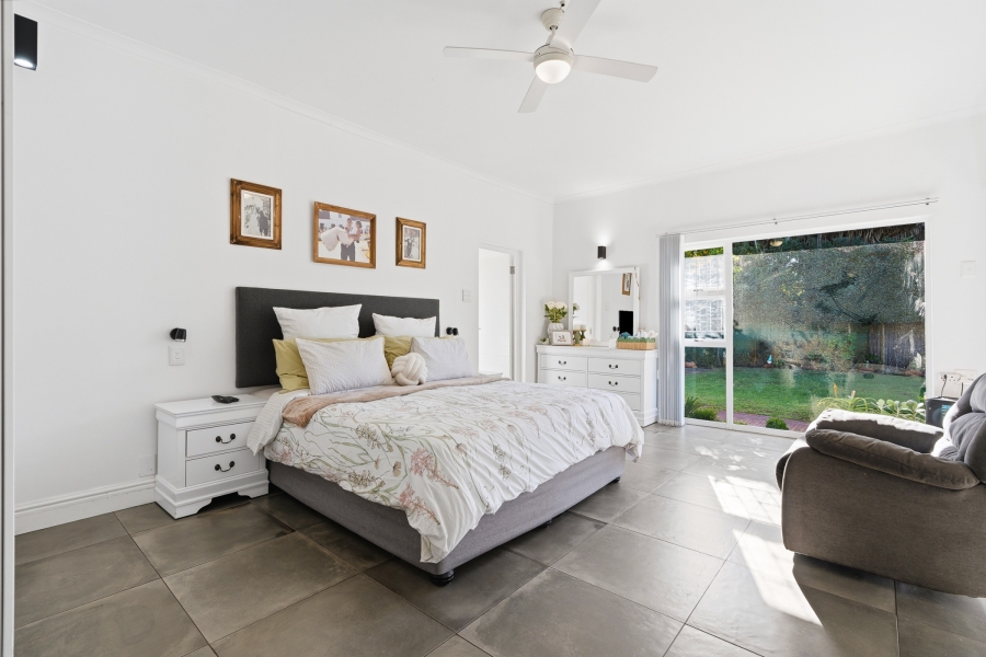 3 Bedroom Property for Sale in Pinelands Western Cape